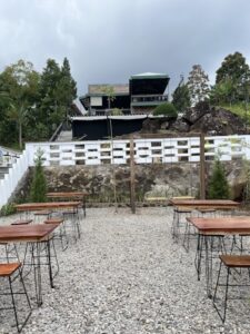 10 Cafe Enak di Kabupaten Karanganyar